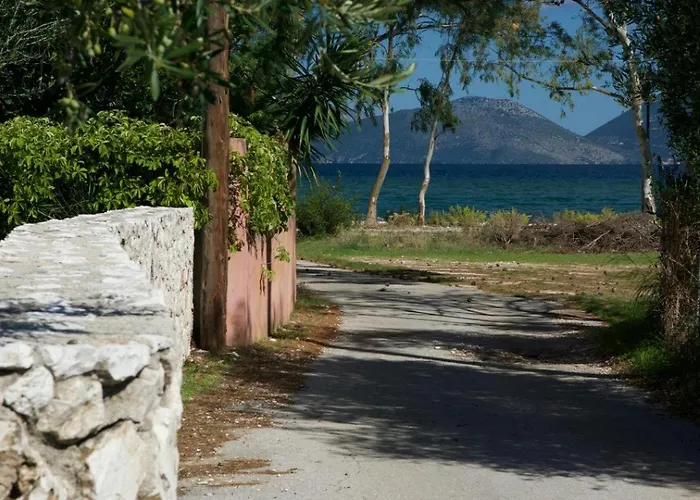 Thalia Vila Sami (Kefalonia)